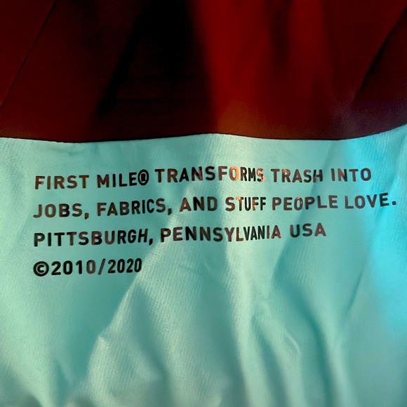 Puma x First Mile Windbreaker - Picture 7 of 7